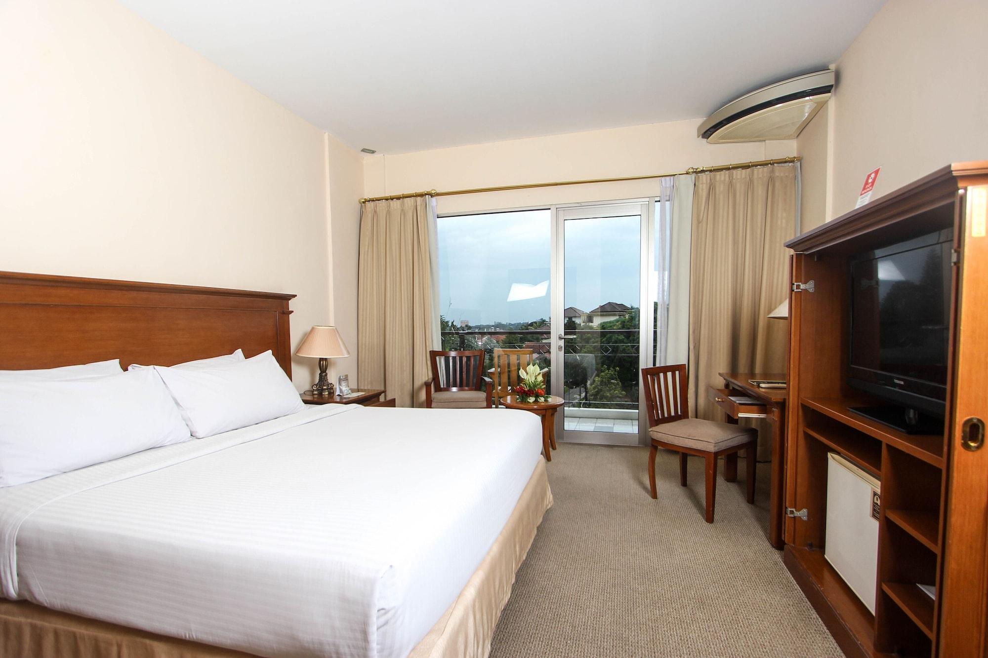 The Jayakarta Suites Bandung Exterior foto